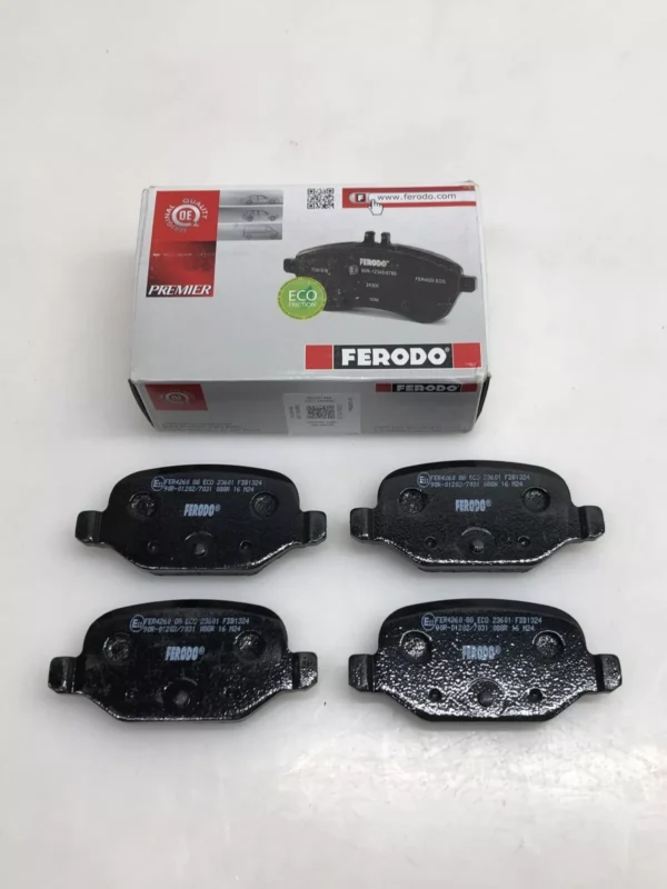 KIT PASTIGLIE FRENO POSTERIORE  FERODO FIAT PANDA, LANCIA ,ALFA ROMEO FDB1324